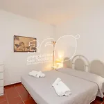 Διαμέρισμα Trilo Galathee 6 Puntaldia