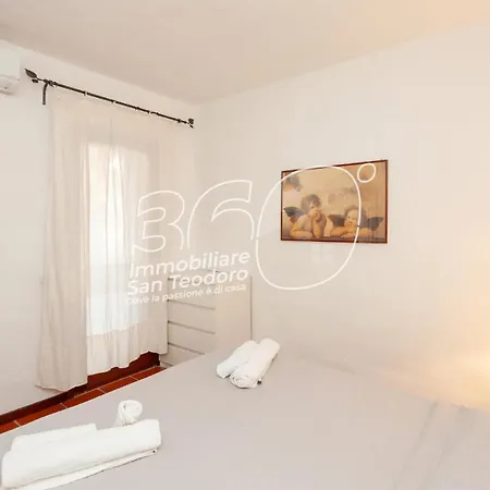 Apartment Trilo Galathee 6 *